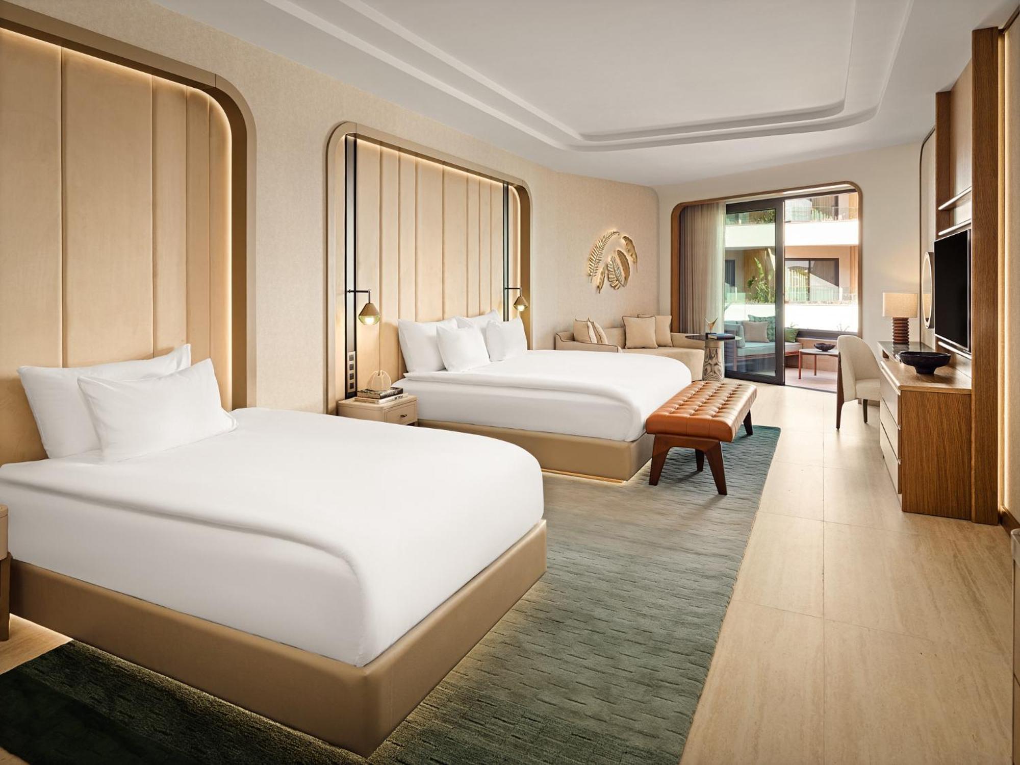 Xo Cape Arnna Otel