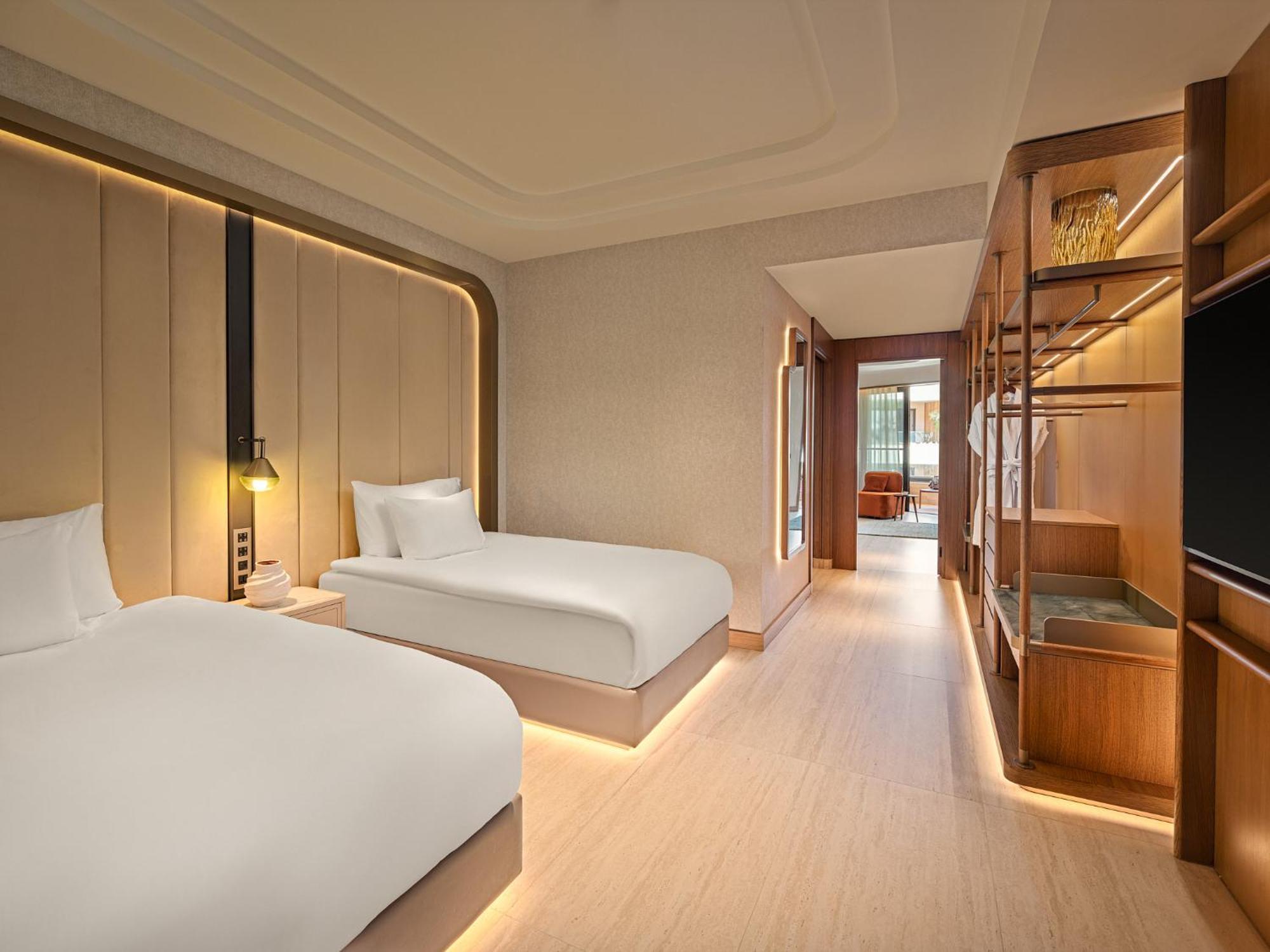 Xo Cape Arnna 5*