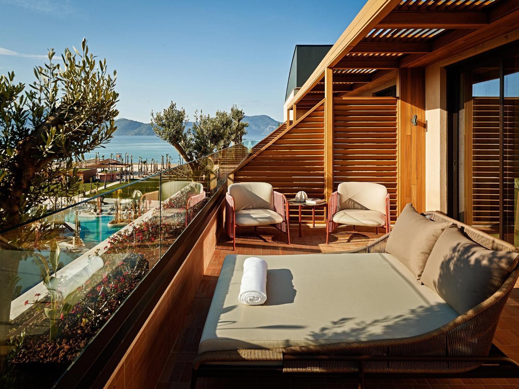 Xo Cape Arnna 5*