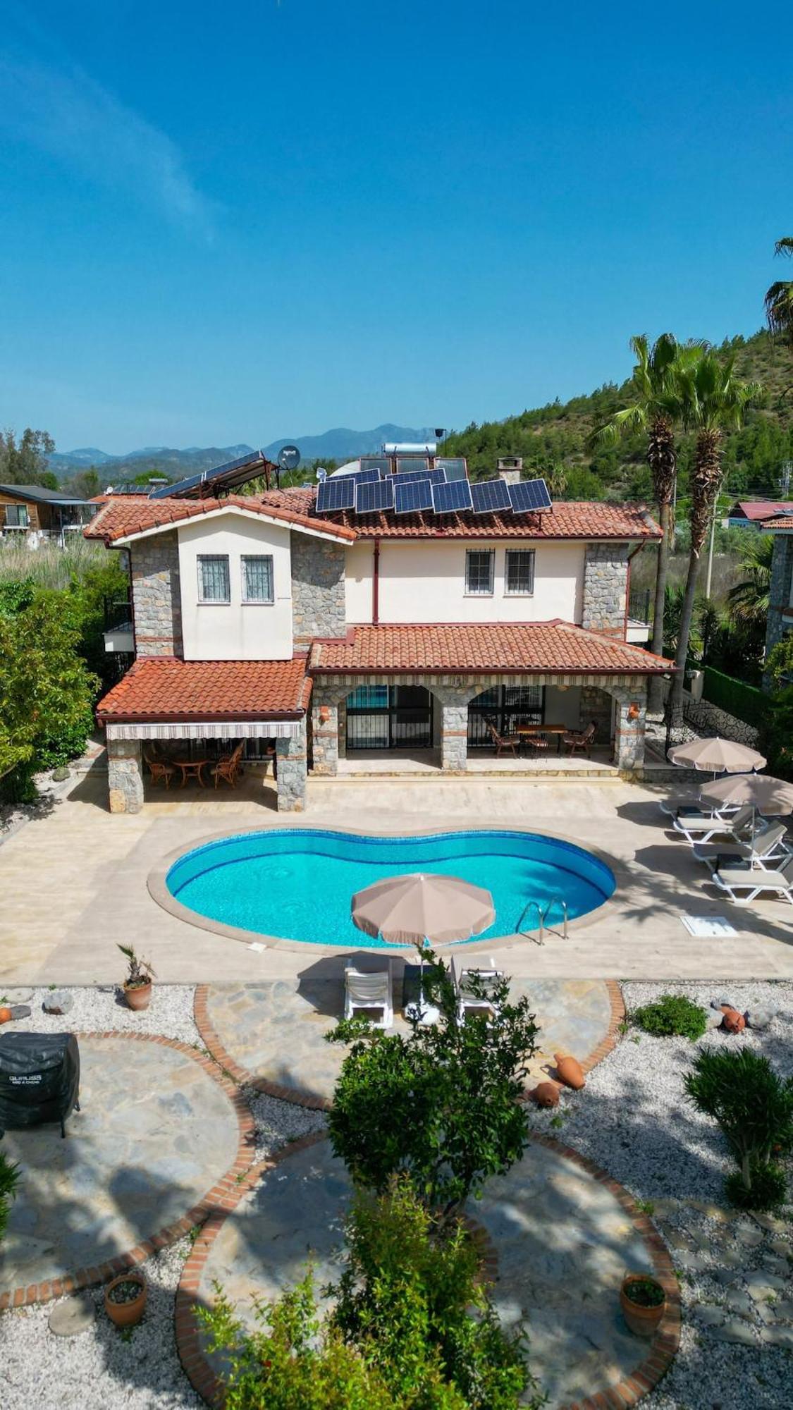 Villa Gurme *