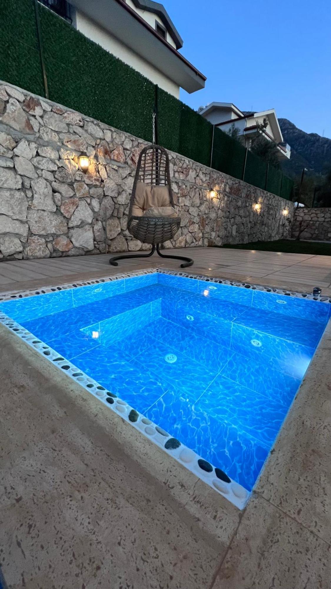 Villa Ask