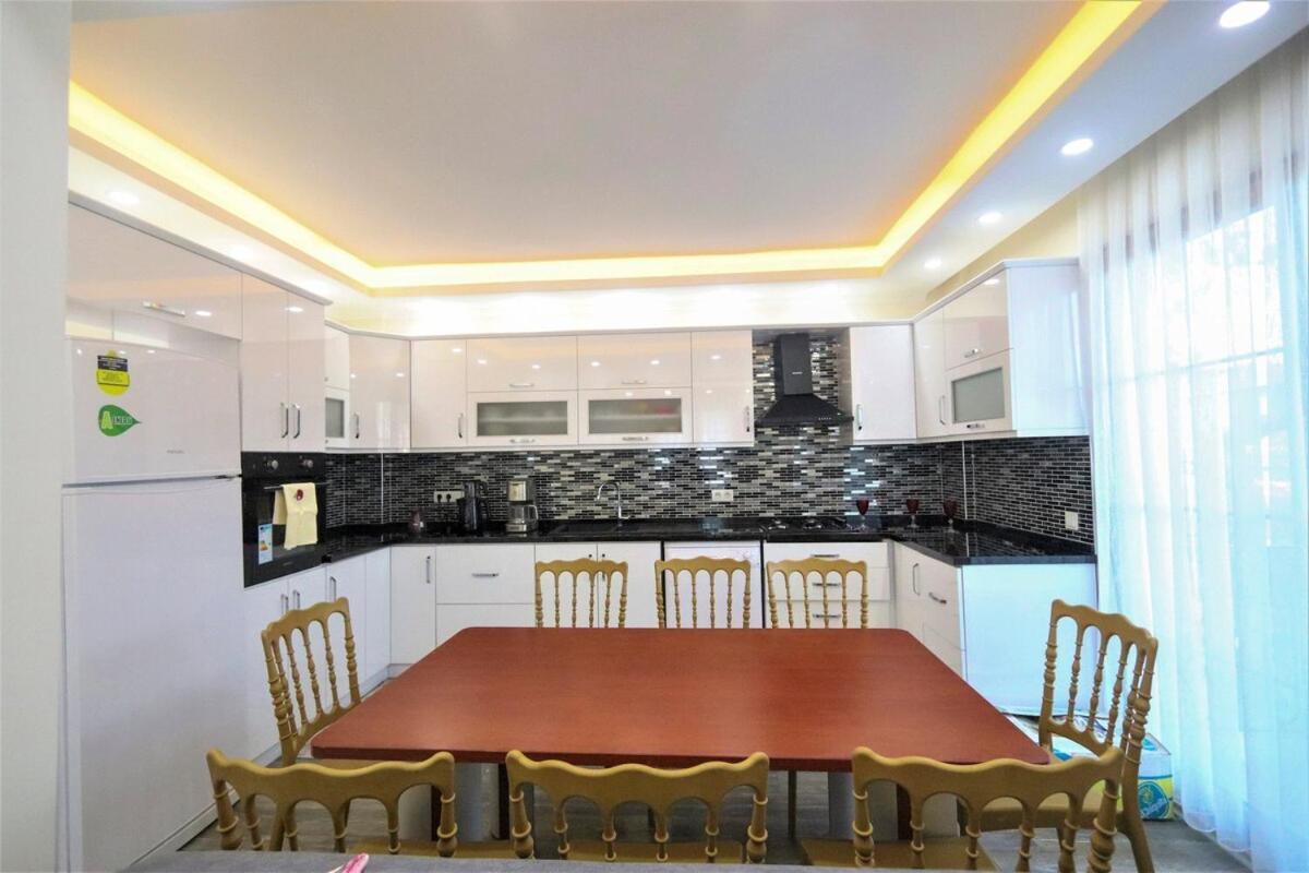 Villa For 14 With Private Pool In Calis, *