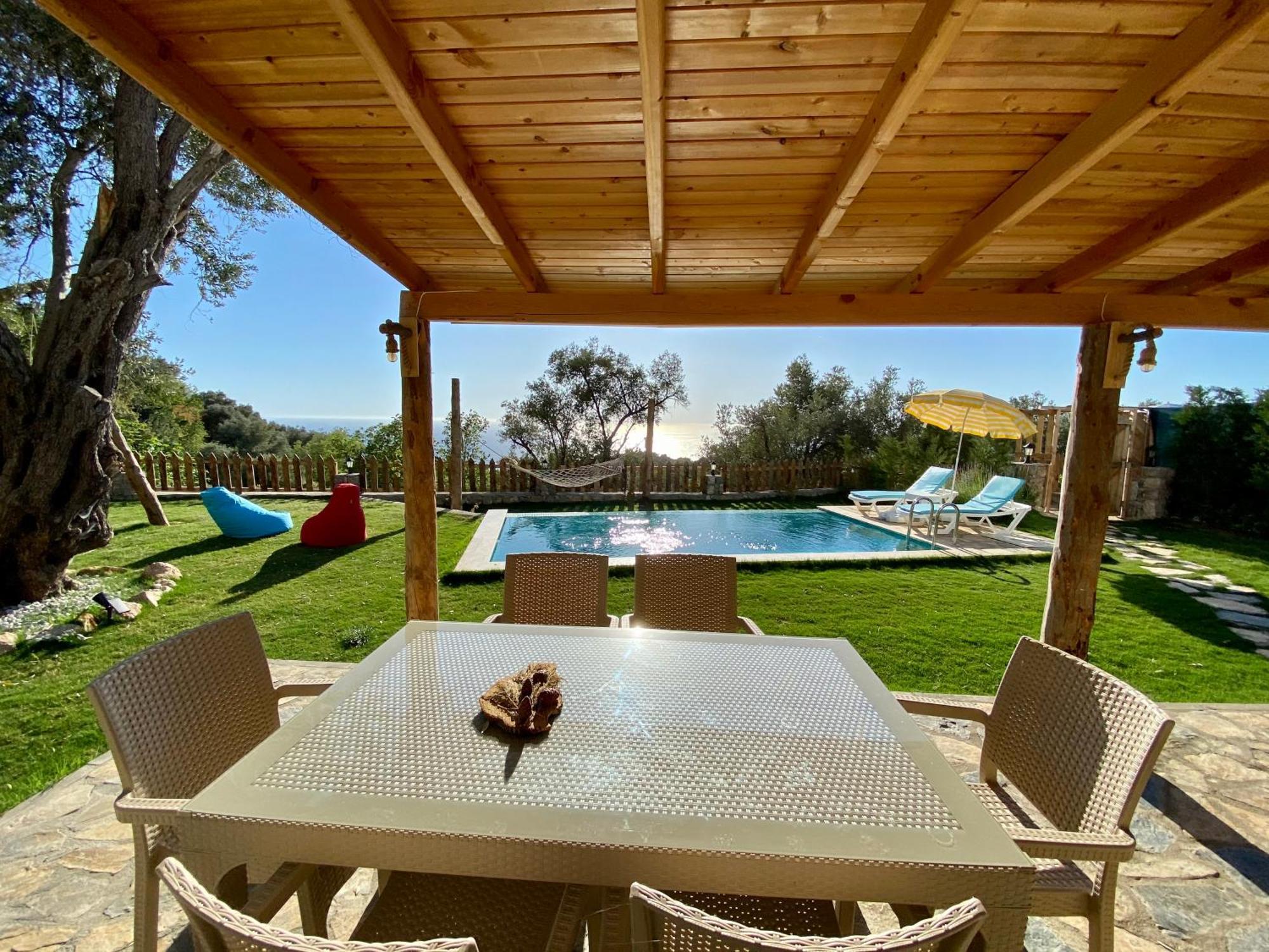Faralyus 2 Villa *