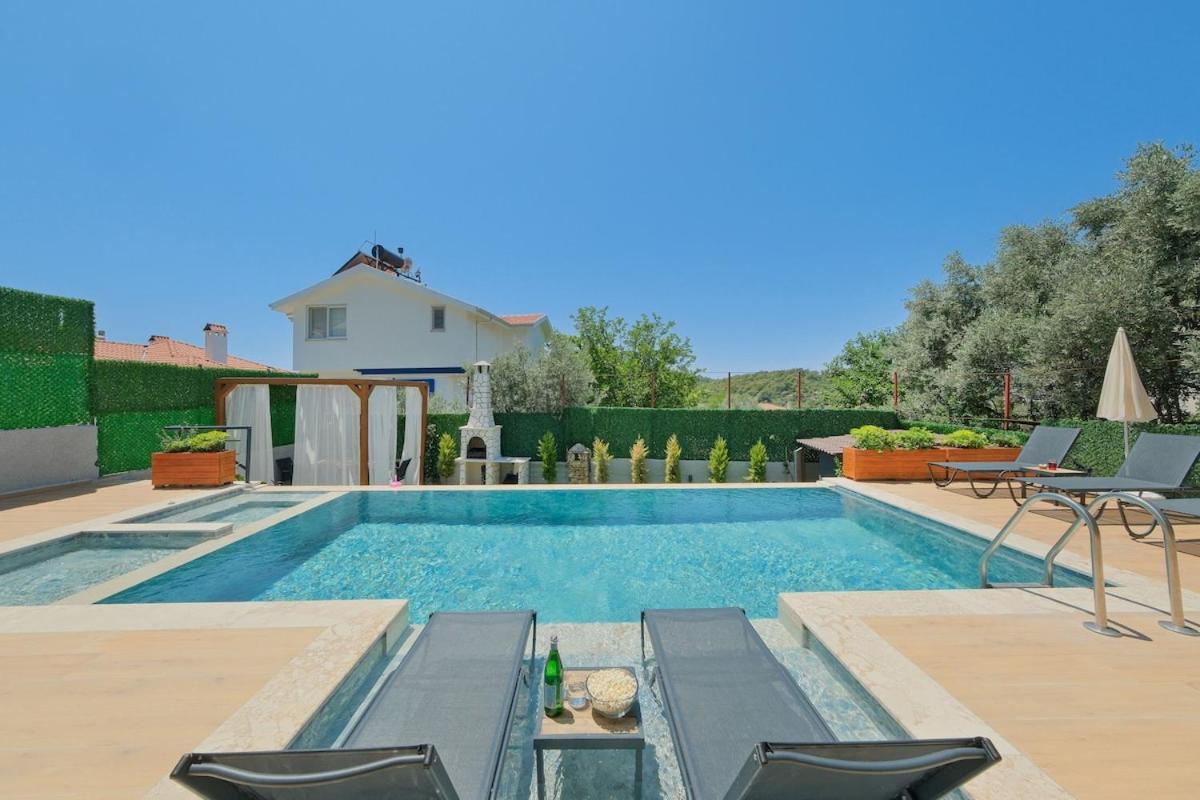 Casa Lykia - With Pool & Sea Nearby Villa