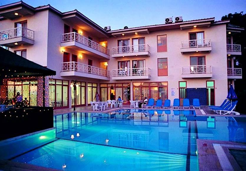 Ceren Hotel 2*