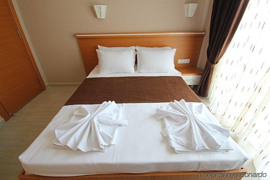 Aparthotel Diana 4*