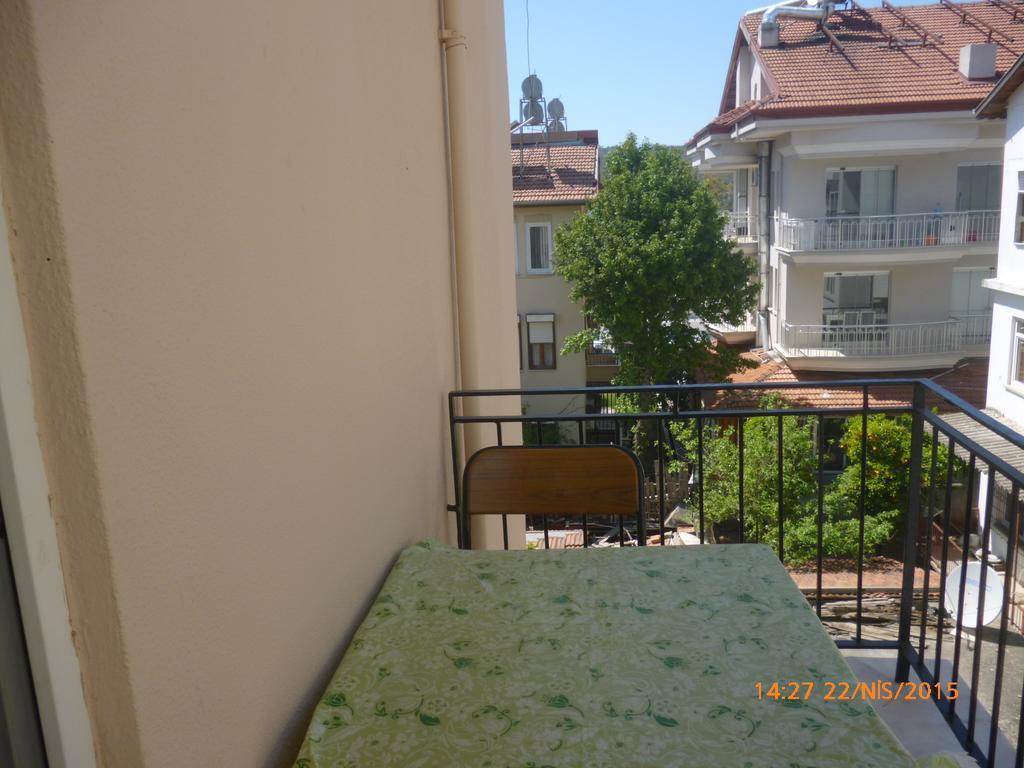 Cicek & Hotel 2*