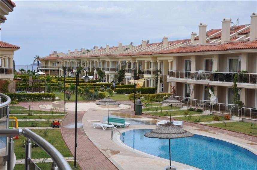 Sunset Beach Club Aparthotel