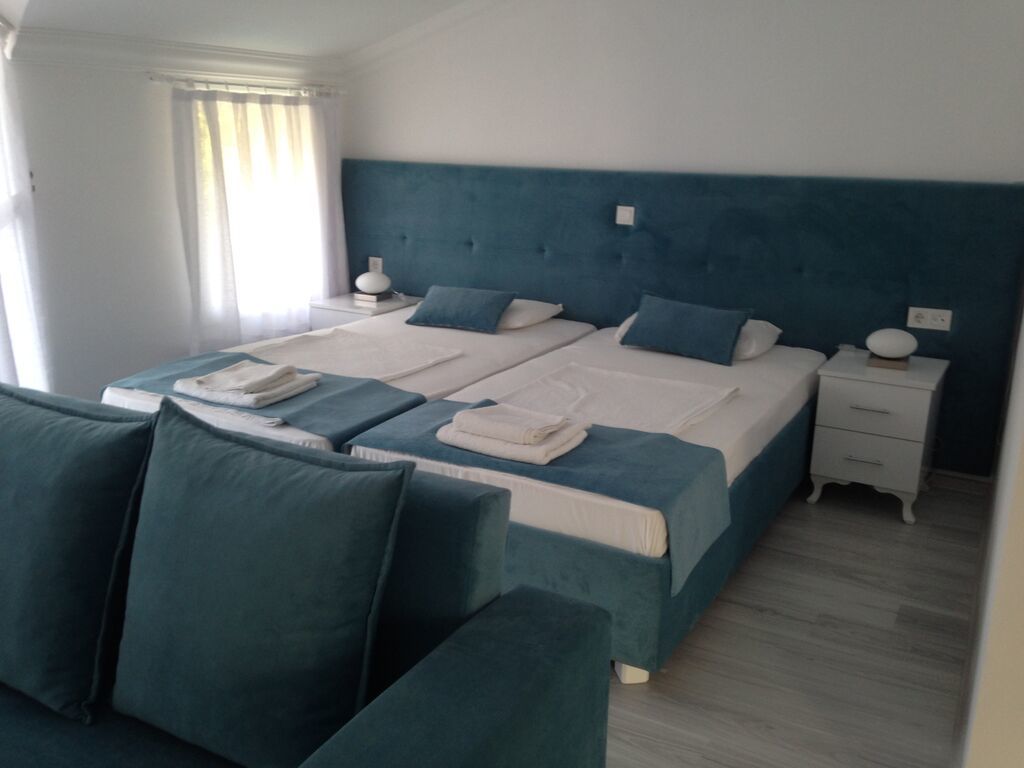 Cenk Bey Otel