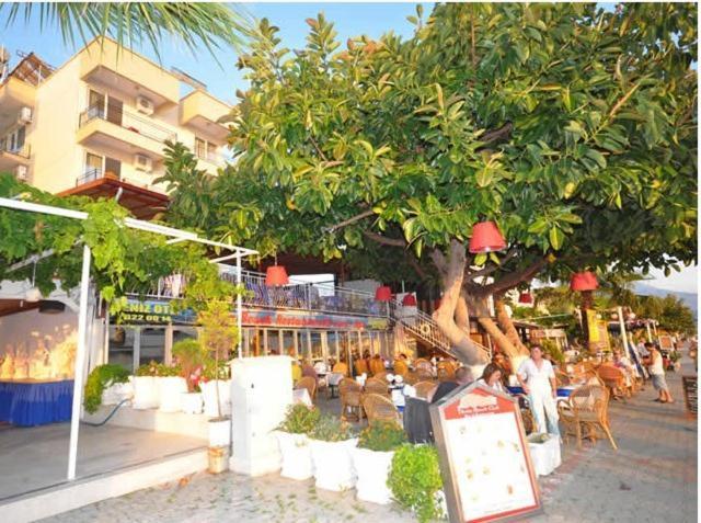 Deniz Hotel