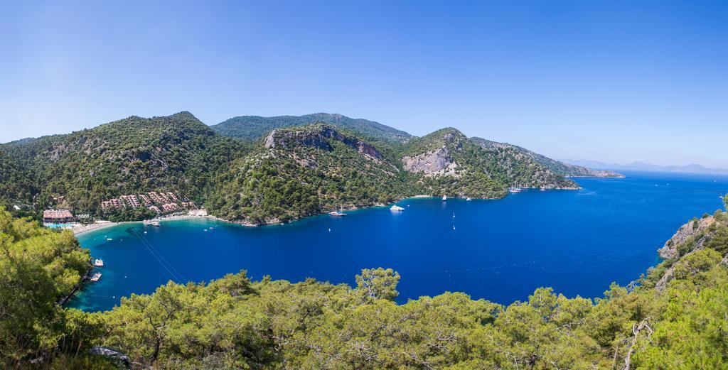 Resort Hillside Club