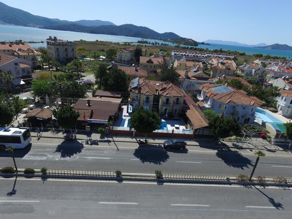Anna Aparthotel 3*