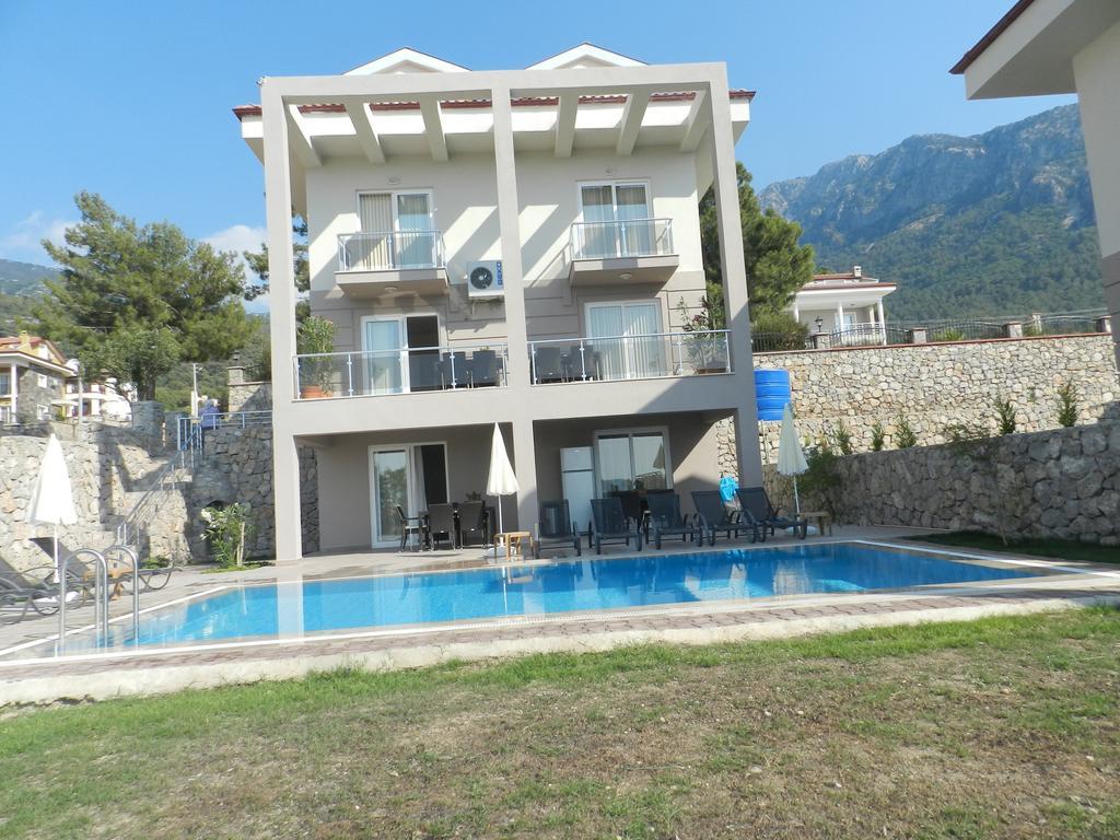 New Age Oleander And Meander Fethiye