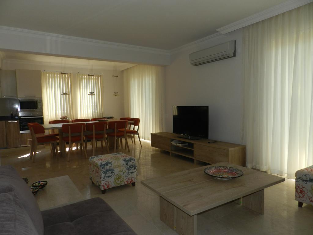 Villa New Age Oleander And Meander *