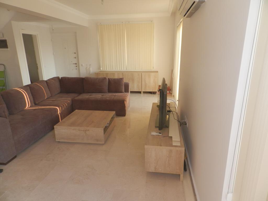 New Age Oleander And Meander Villa *