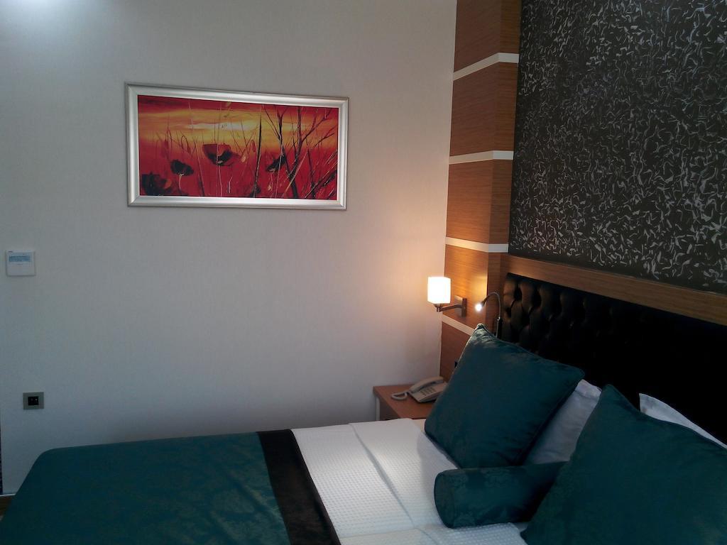 Malahit Exclusive Hotel