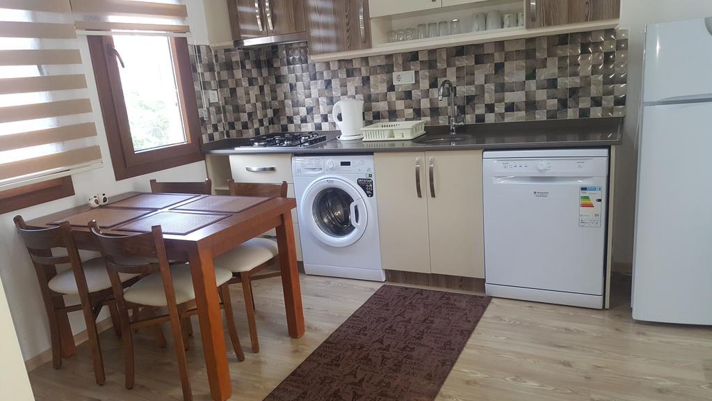 Aparthotel Burak Apart *