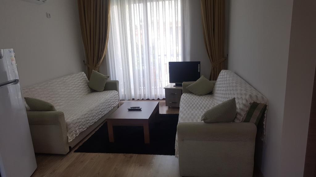 Aparthotel Burak Apart *