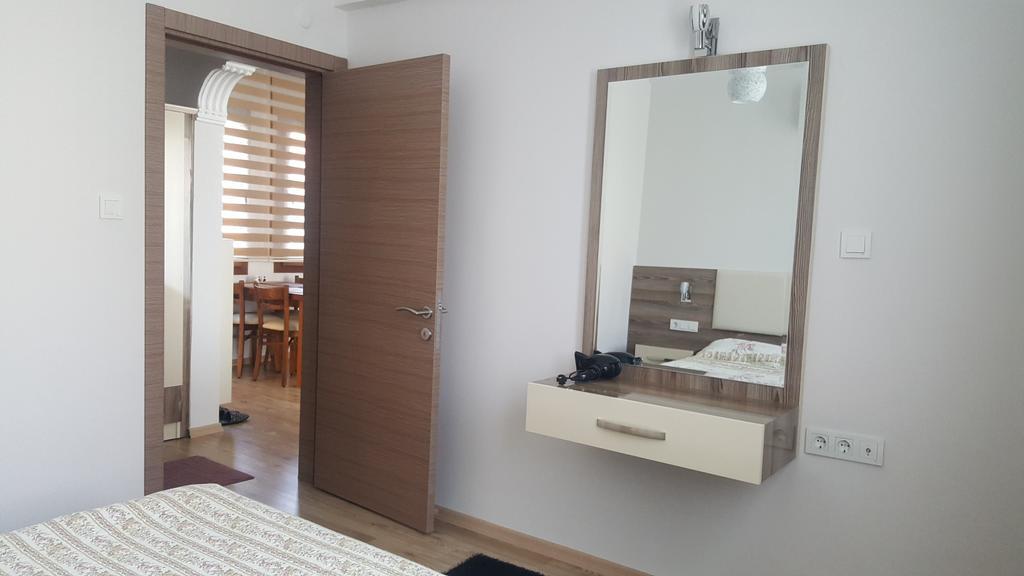 Aparthotel Burak Apart *