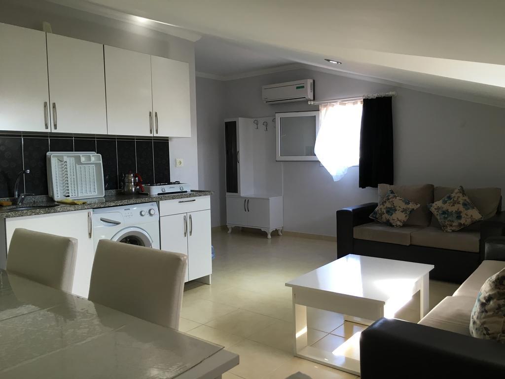 Aparthotel Manolya 3*