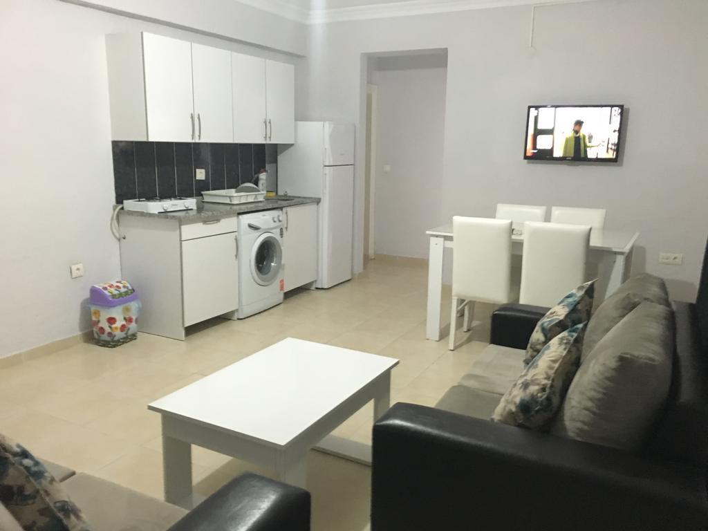 Aparthotel Manolya 3*