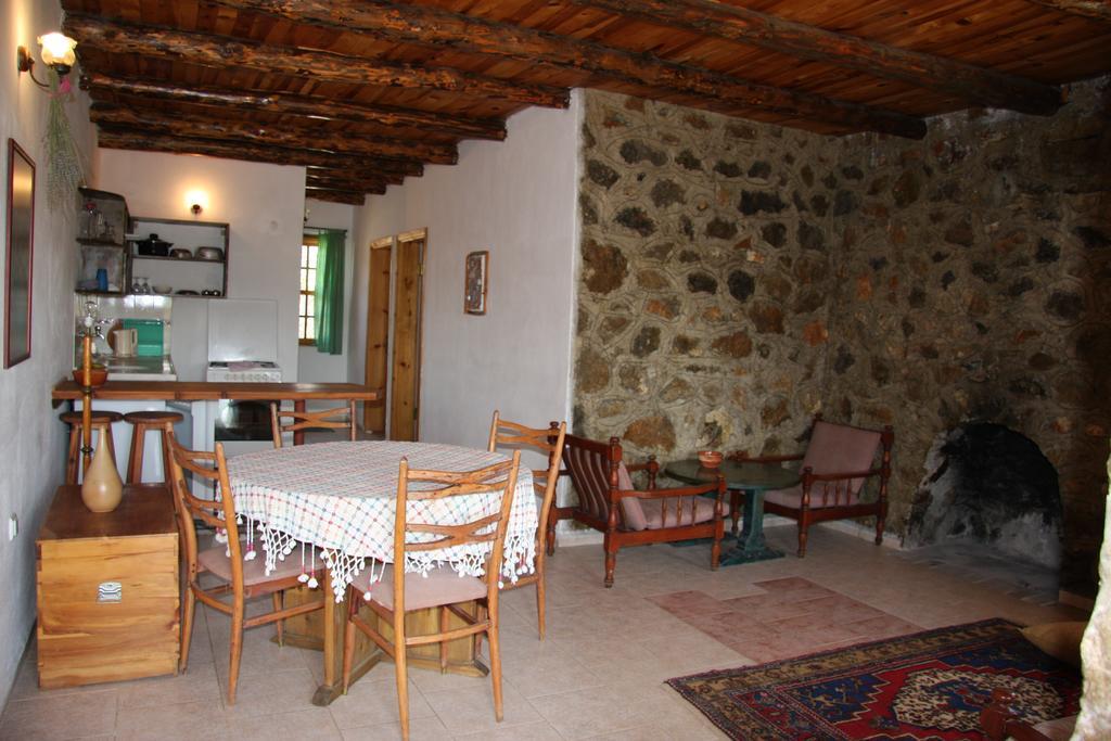 Blacktree Farm And Cottages