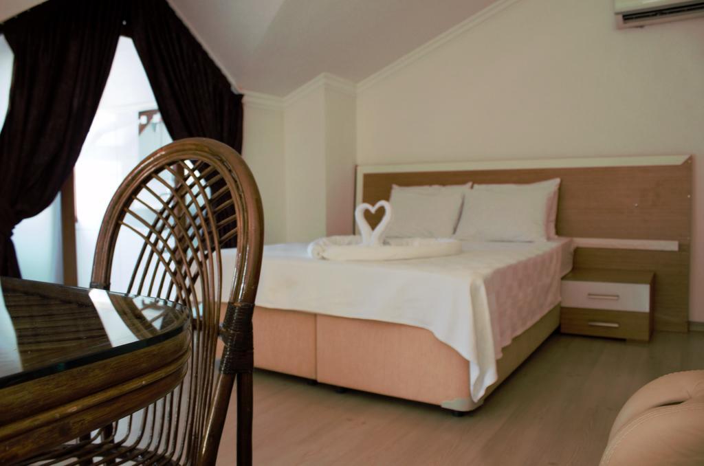 Otel Lidya