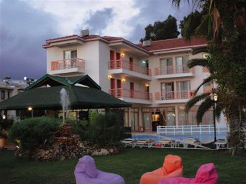 Hotel Ceren