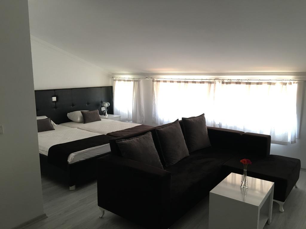 Otel Cenk Bey