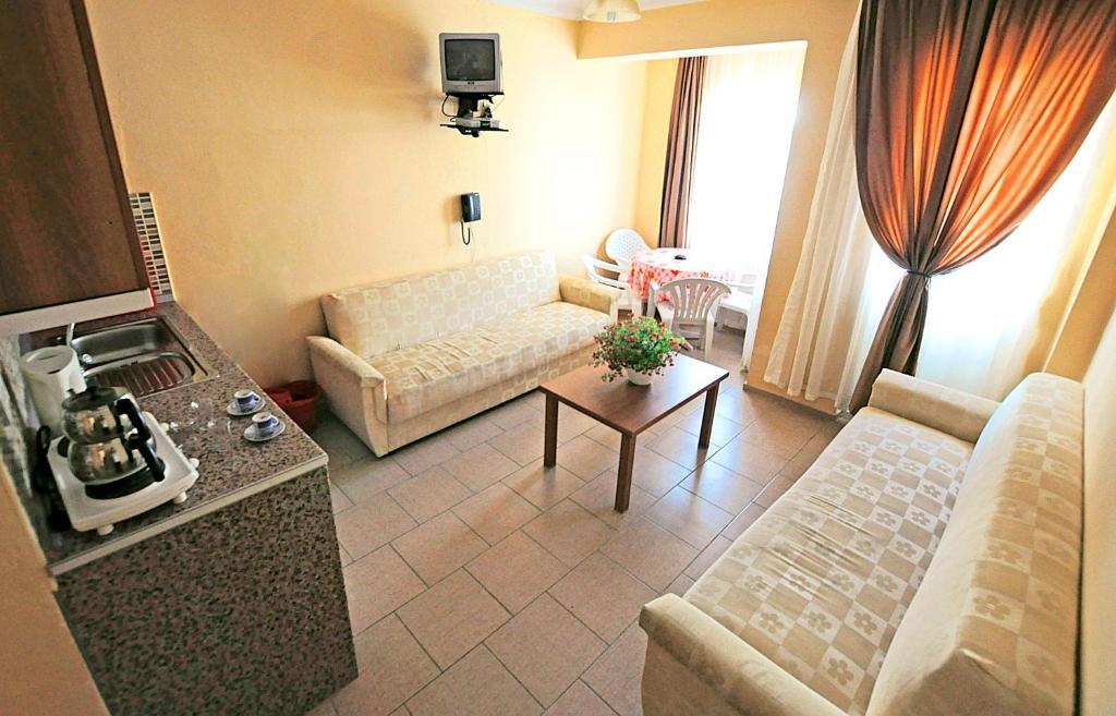 Melek Apart Aparthotel 3*
