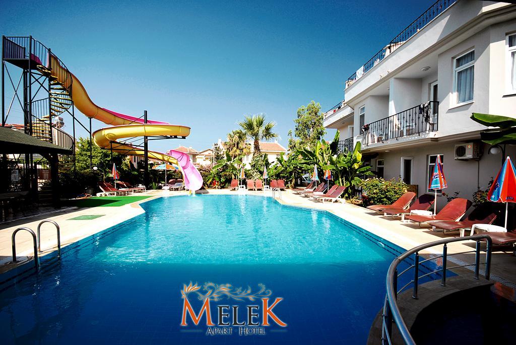 Aparthotel Melek Apart 3*
