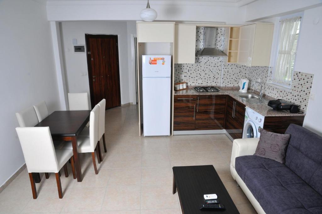 Legend Apartment *