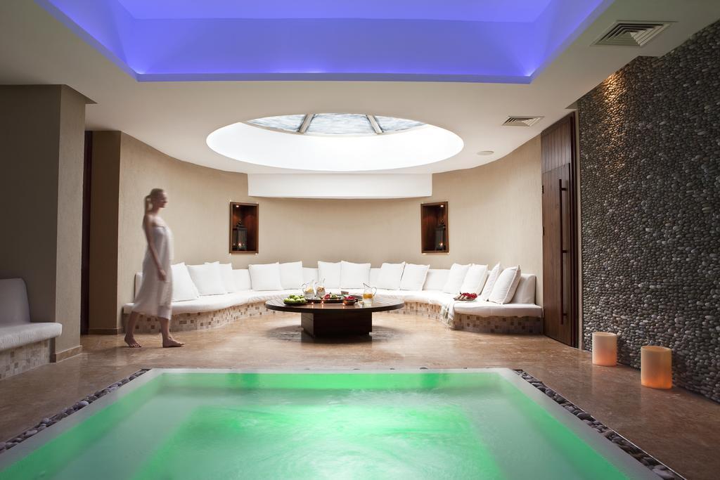 Hillside Club Resort 5*