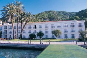 Hotel Ece Saray Marina (adults Only) 4*