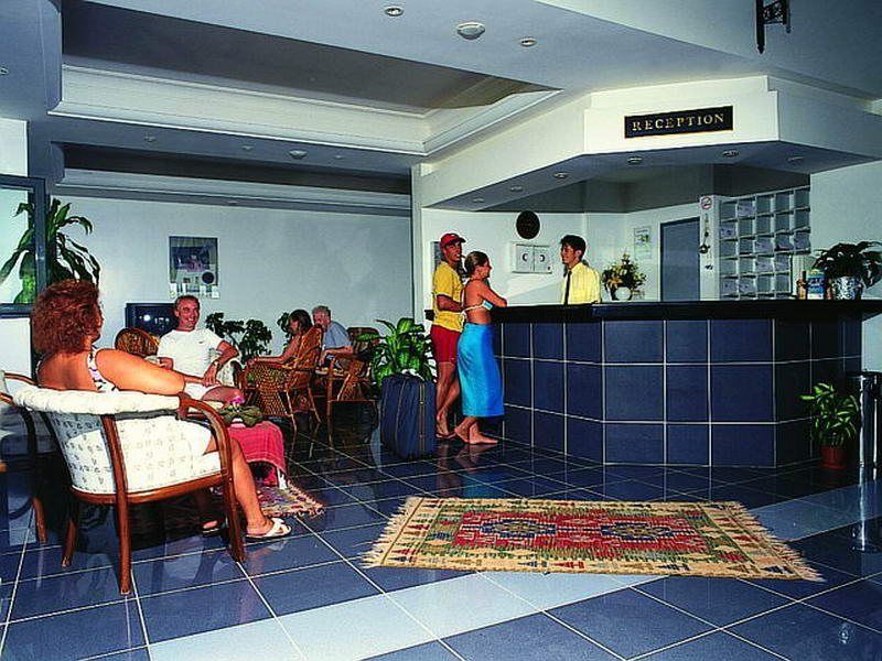 Hotel Golden Moon