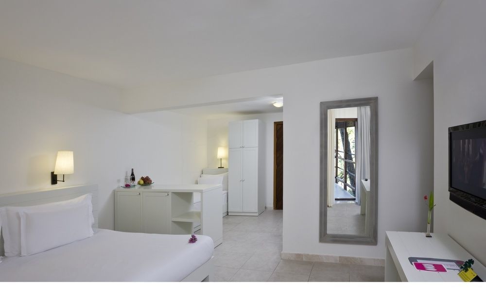 Resort Hillside Club 5*