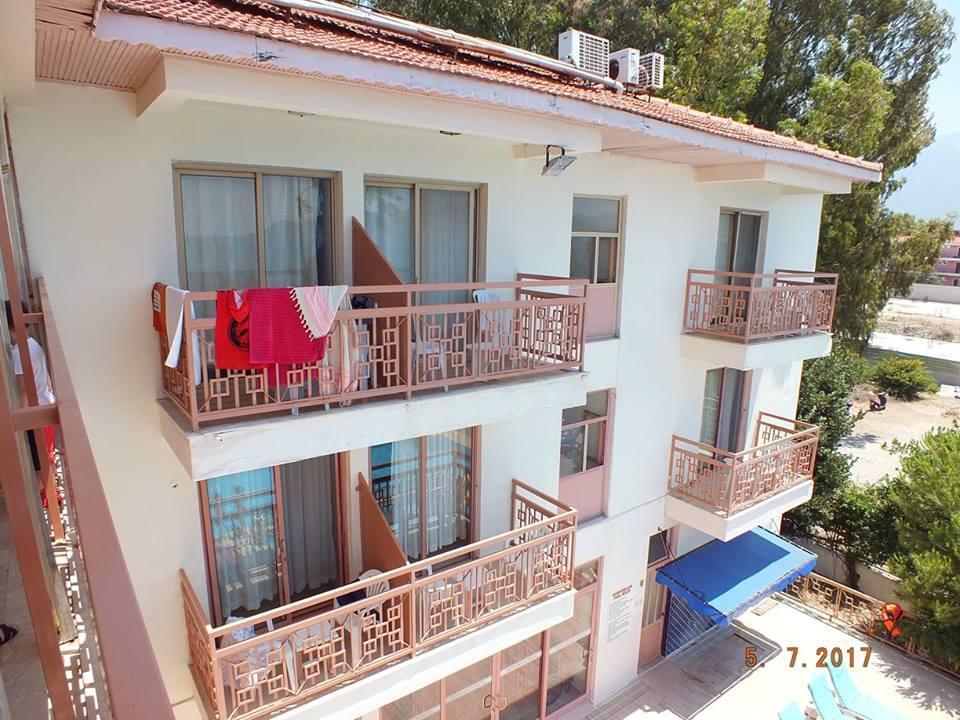 Hotel Ceren