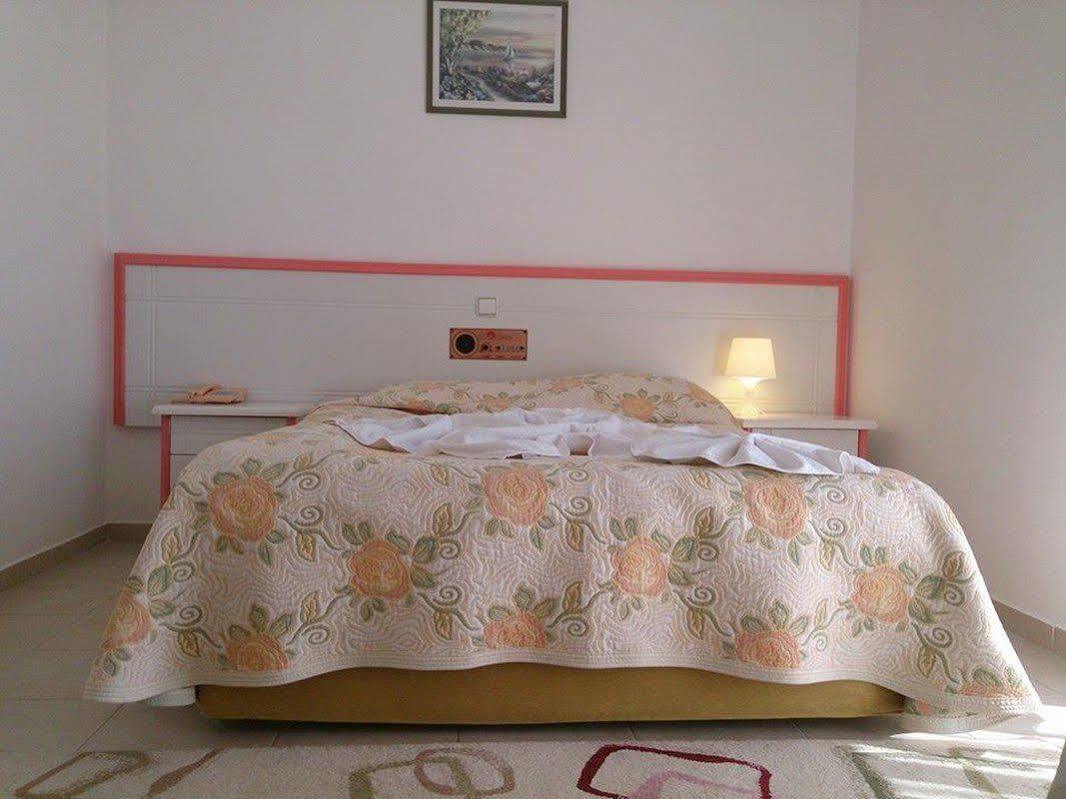 Hotel Ceren 2*