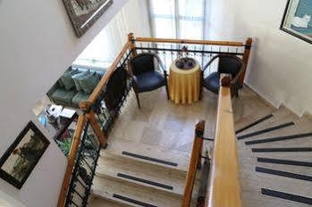 Harman Hotel 3*