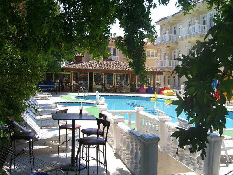 Cenk Bey Otel Fethiye