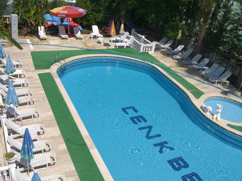 Cenk Bey 3*