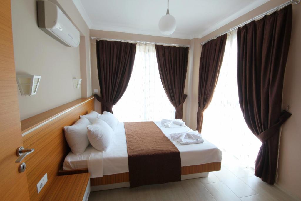 Diana Aparthotel