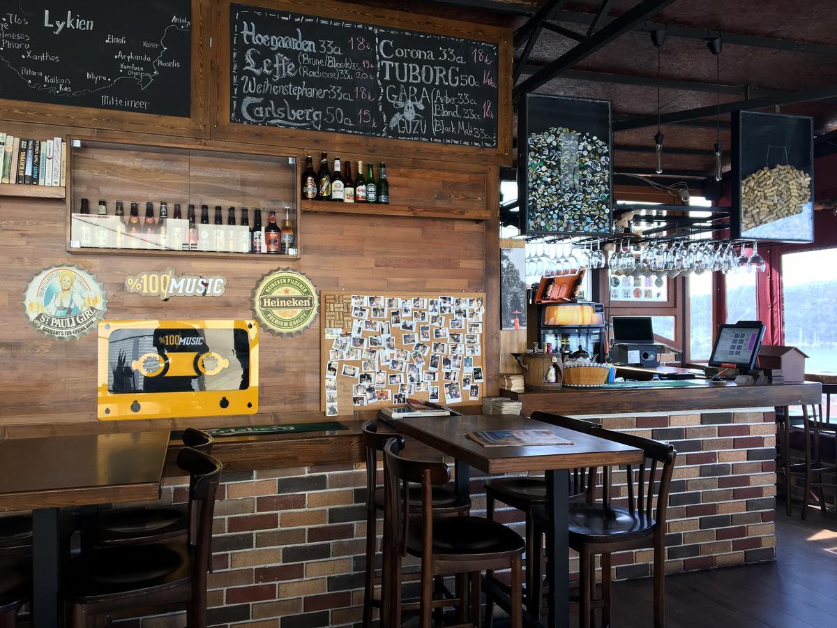 Hostel El Camino & Pub