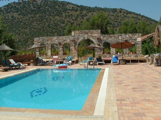 Apart Otel Levissihan
