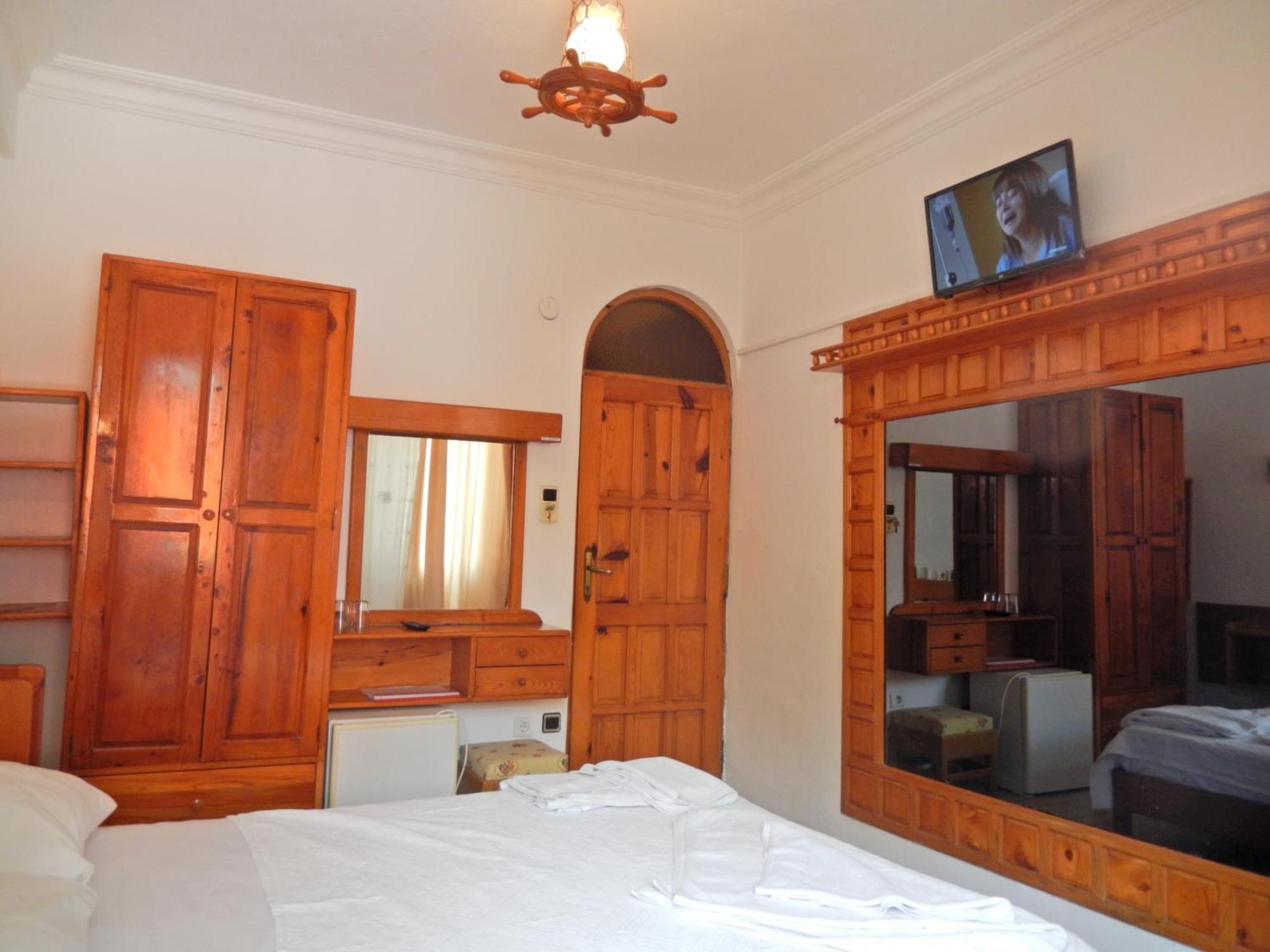 Truva Hotel