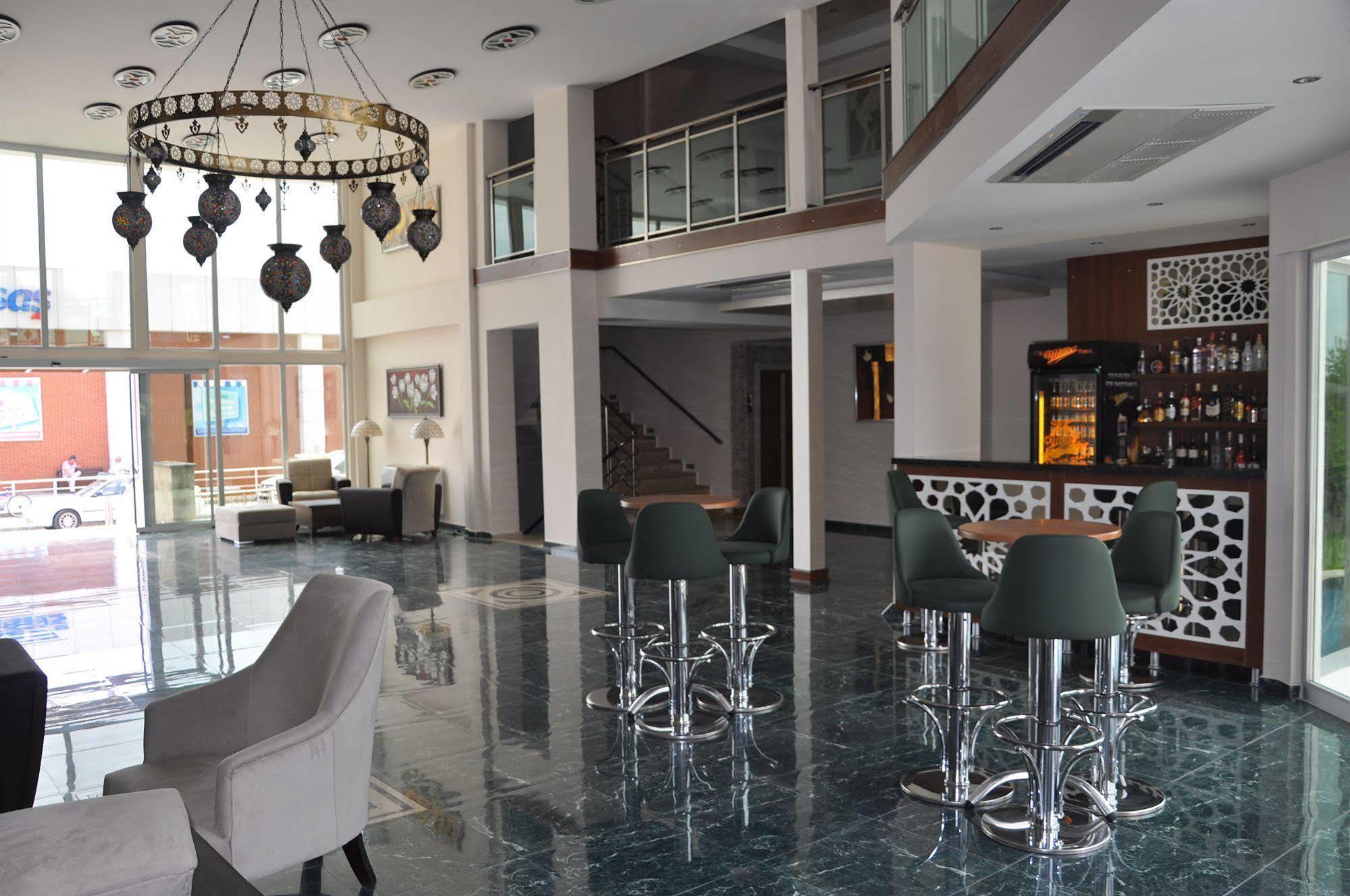 Hotel Malahit Exclusive 2*