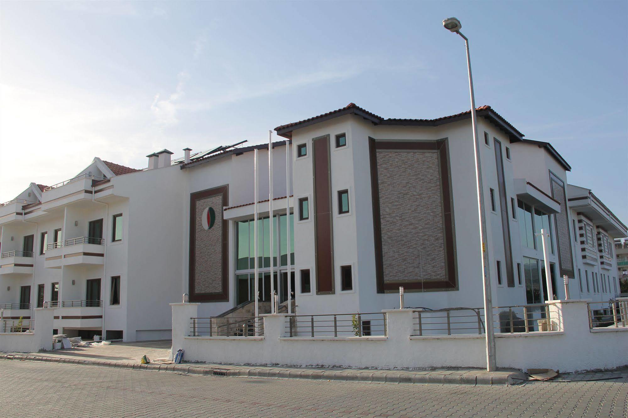 Malahit Exclusive Hotel 2*