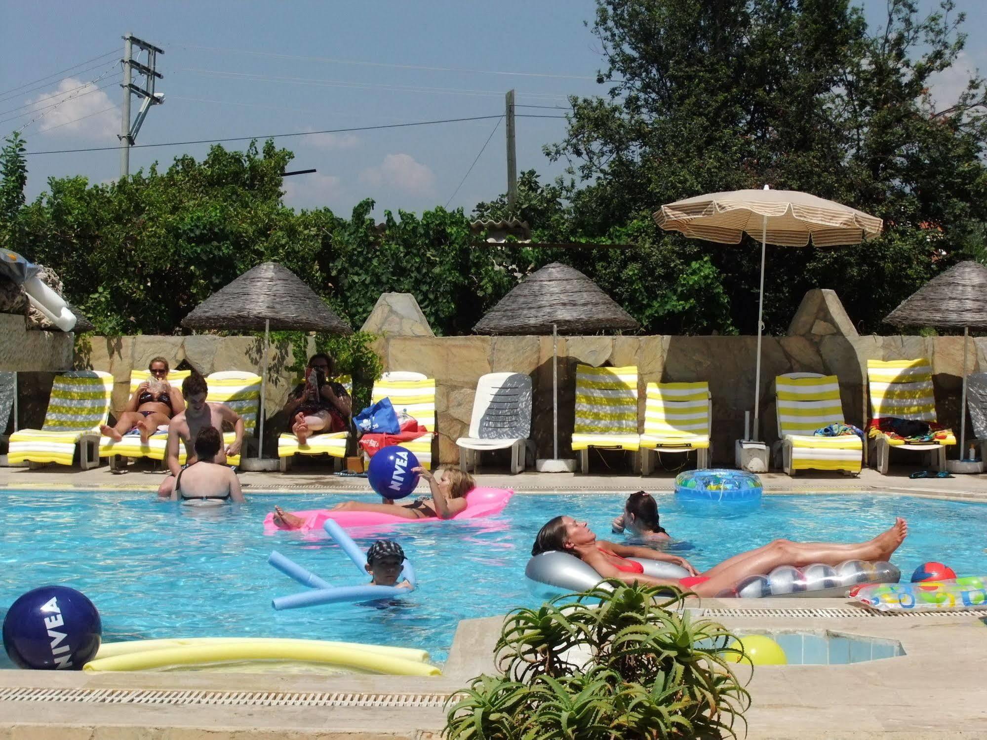 Hotel Truva 3*