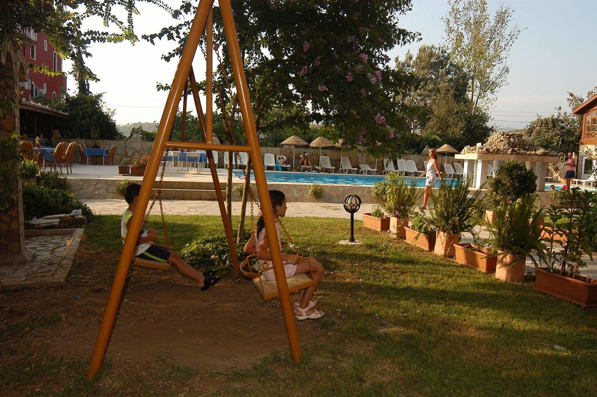 Truva - Boutique Class 2*
