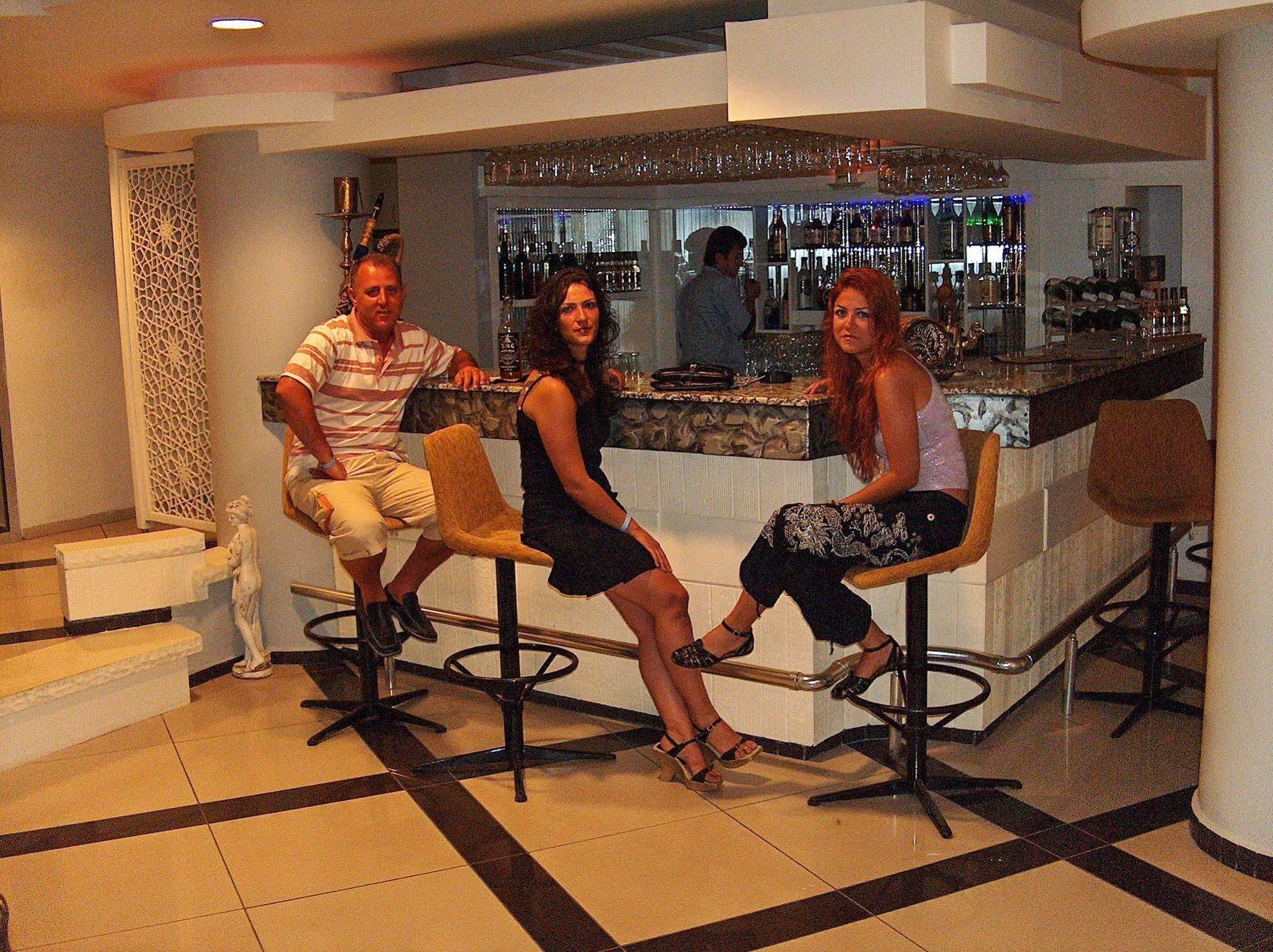 Hotel Pirlanta 3*